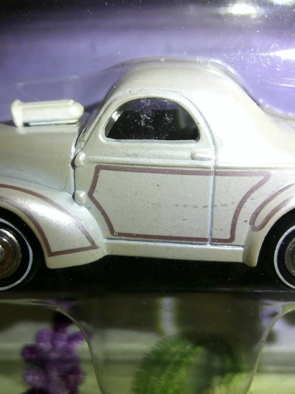 1:64 Johnny Lightning American Graffiti 1941 Willys Coupe New in Package